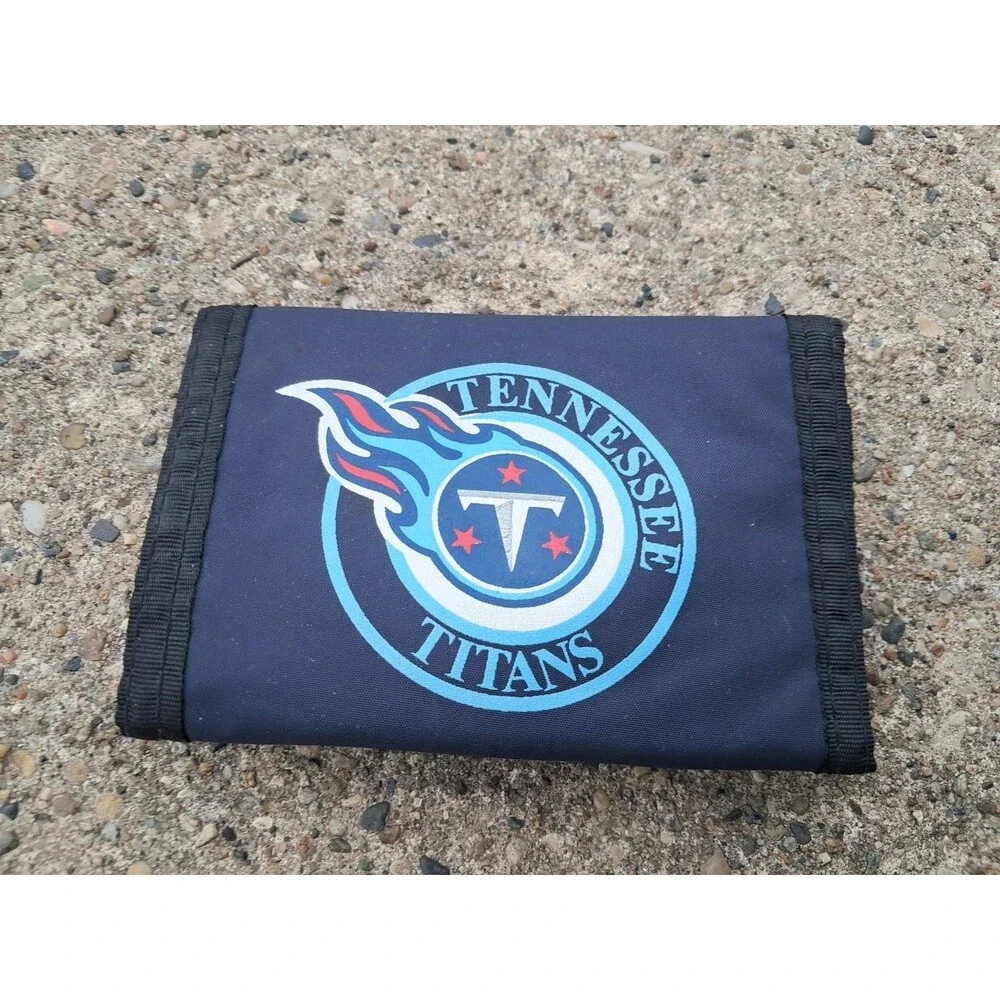 Tennessee Titans Wallet Blue Logo Collectible Inner Pockets Photo Sleeve